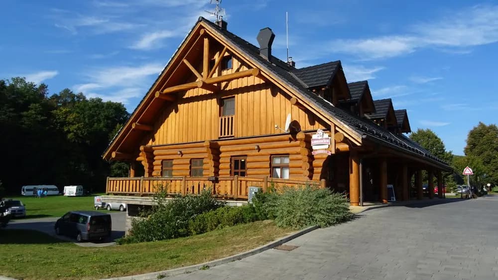 Srubový penzion BalonCentrum Břestek